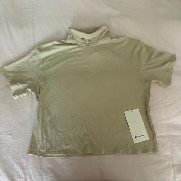 Lululemon Athletic Relaxed-Fit Cotton-Blend Turtleneck Tee - Picture 1 of 5